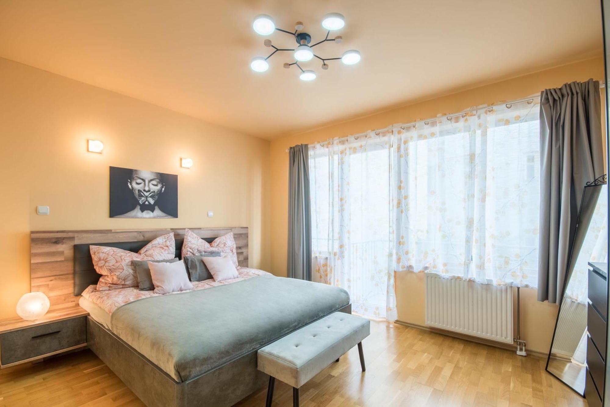 Appartamento Very Central - Large - Balcony - Comfy Budapest Esterno foto