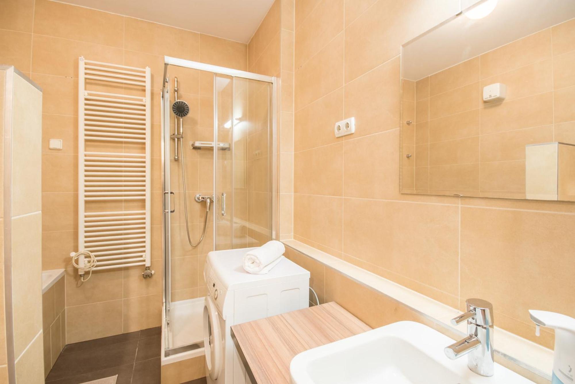 Appartamento Very Central - Large - Balcony - Comfy Budapest Esterno foto